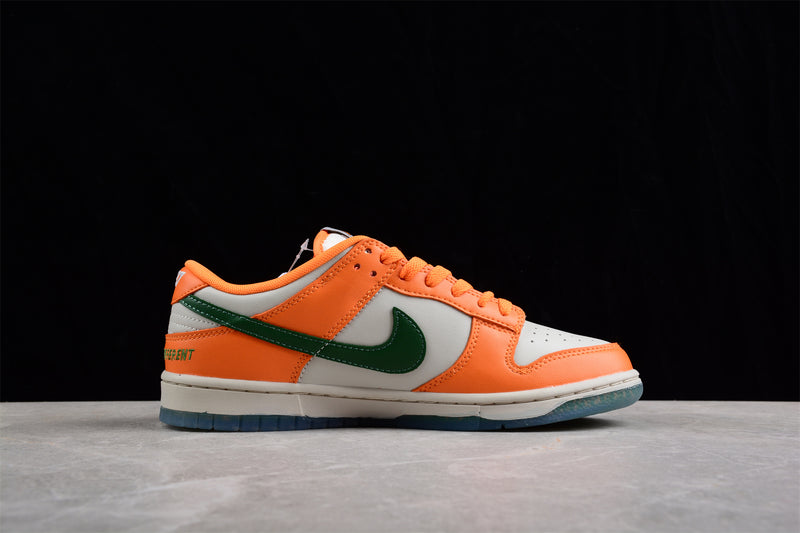 Nike SB Dunk Low "Famu"