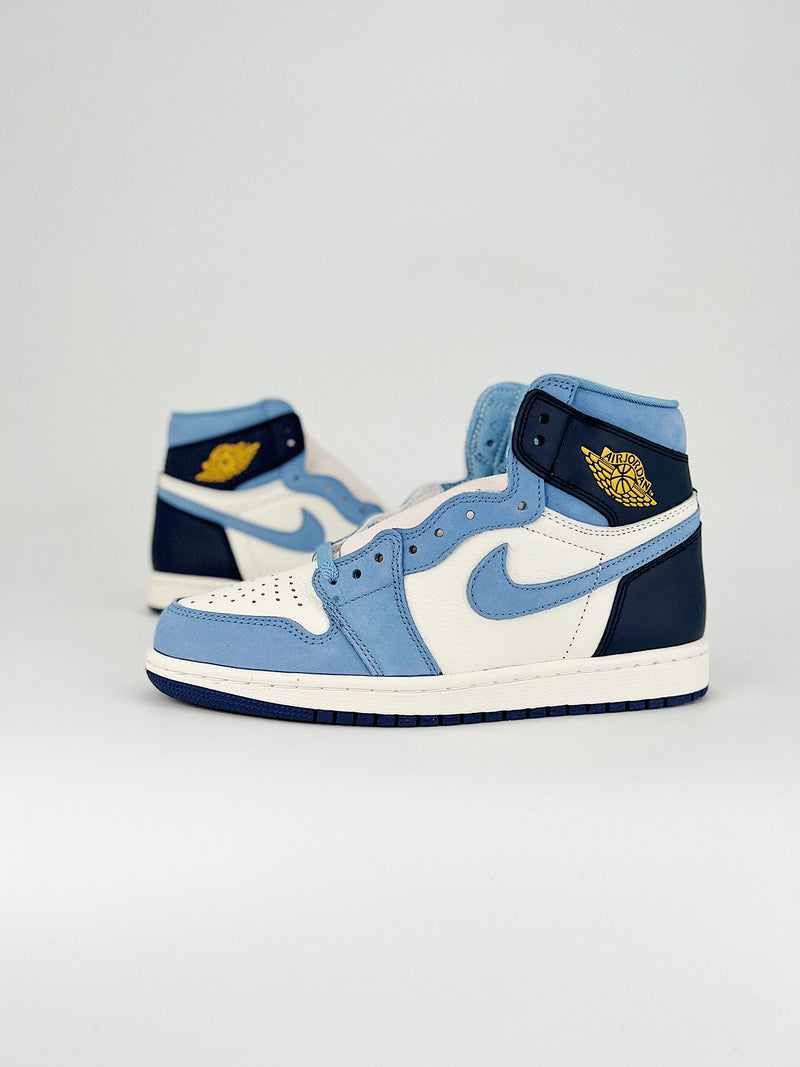 Air Jordan 1 High OG WMNS “First in Flight