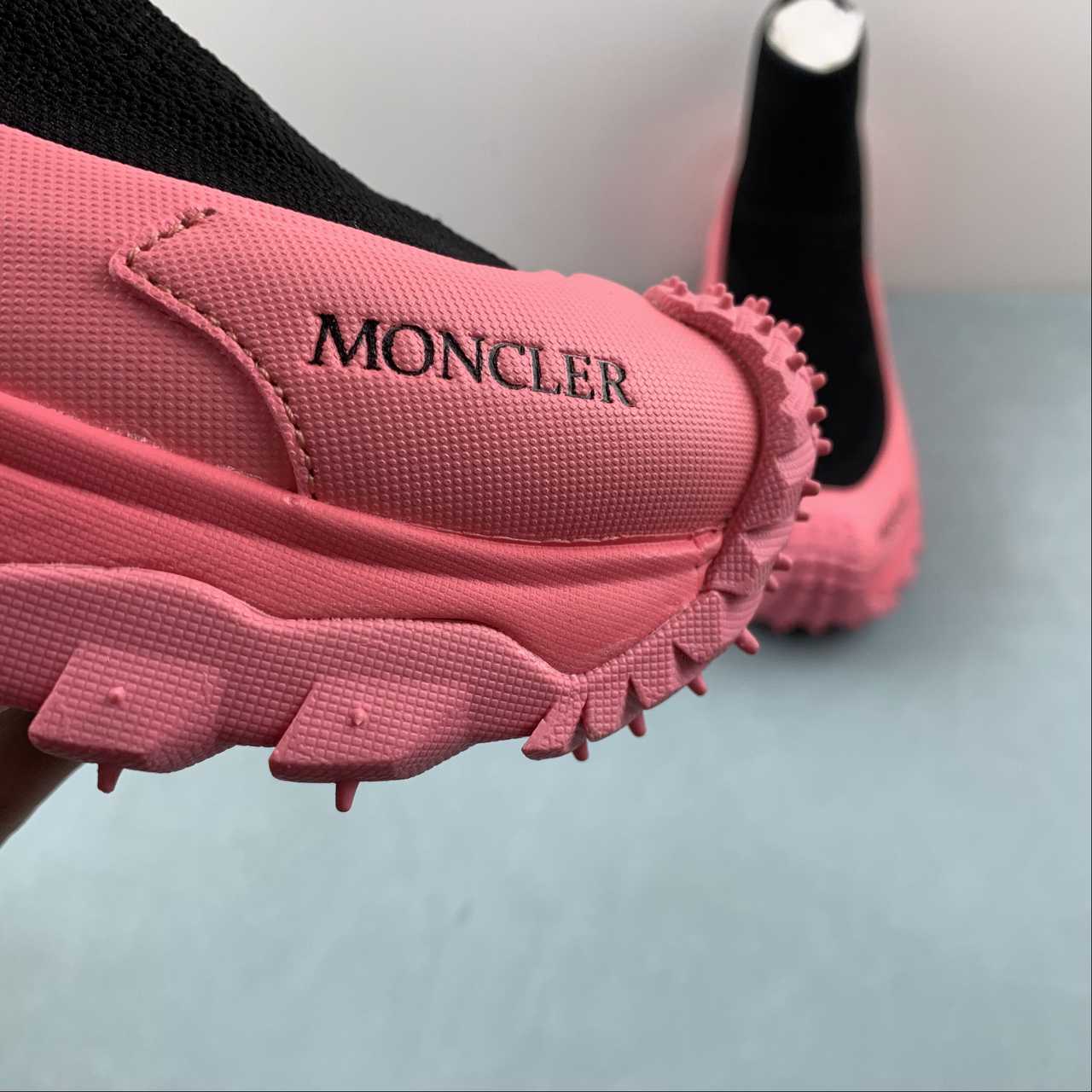 Tênis Moncler x Hoka Mafate Speed 2