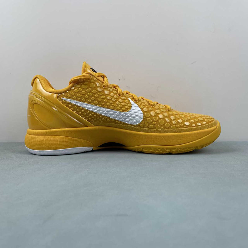 Nike Kobe IV Yellow Jaune.