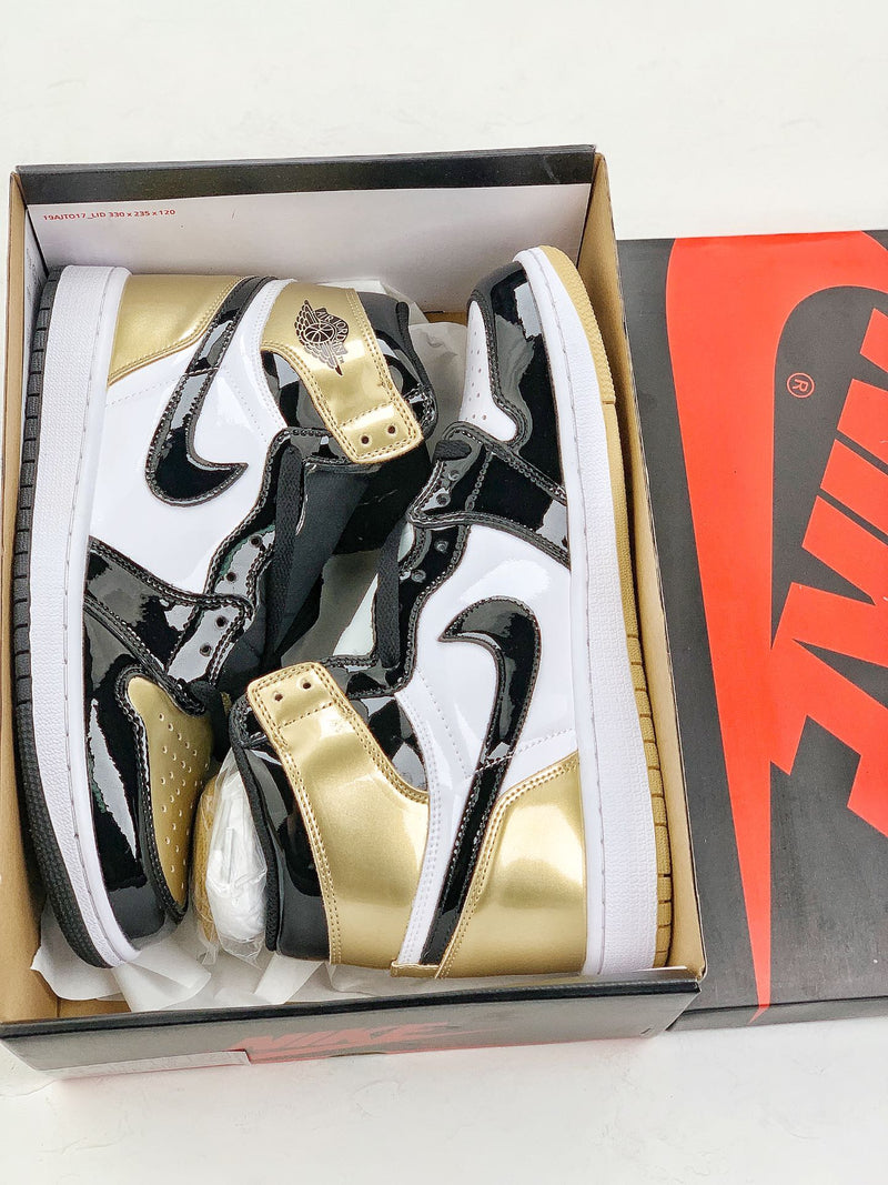 NK Air Jordan 1 Retro High OG NRG “Gold Top 3