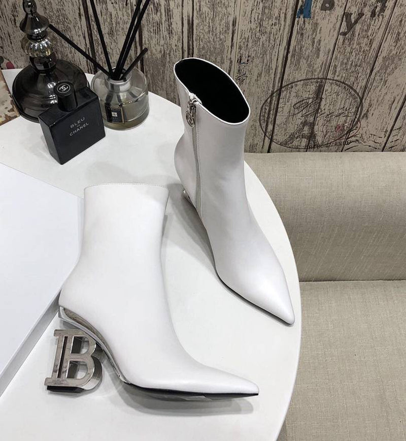 Bota Balmain Feminina Couro Cano Medio Branco