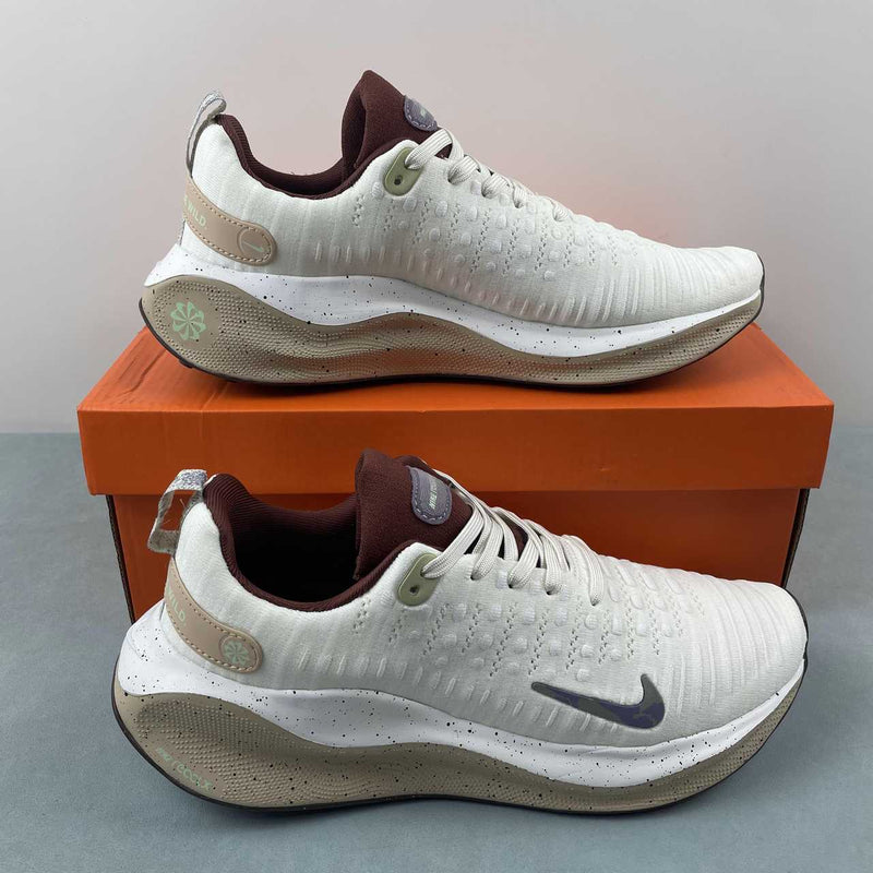 NIKE REACTX Infinity Run 4