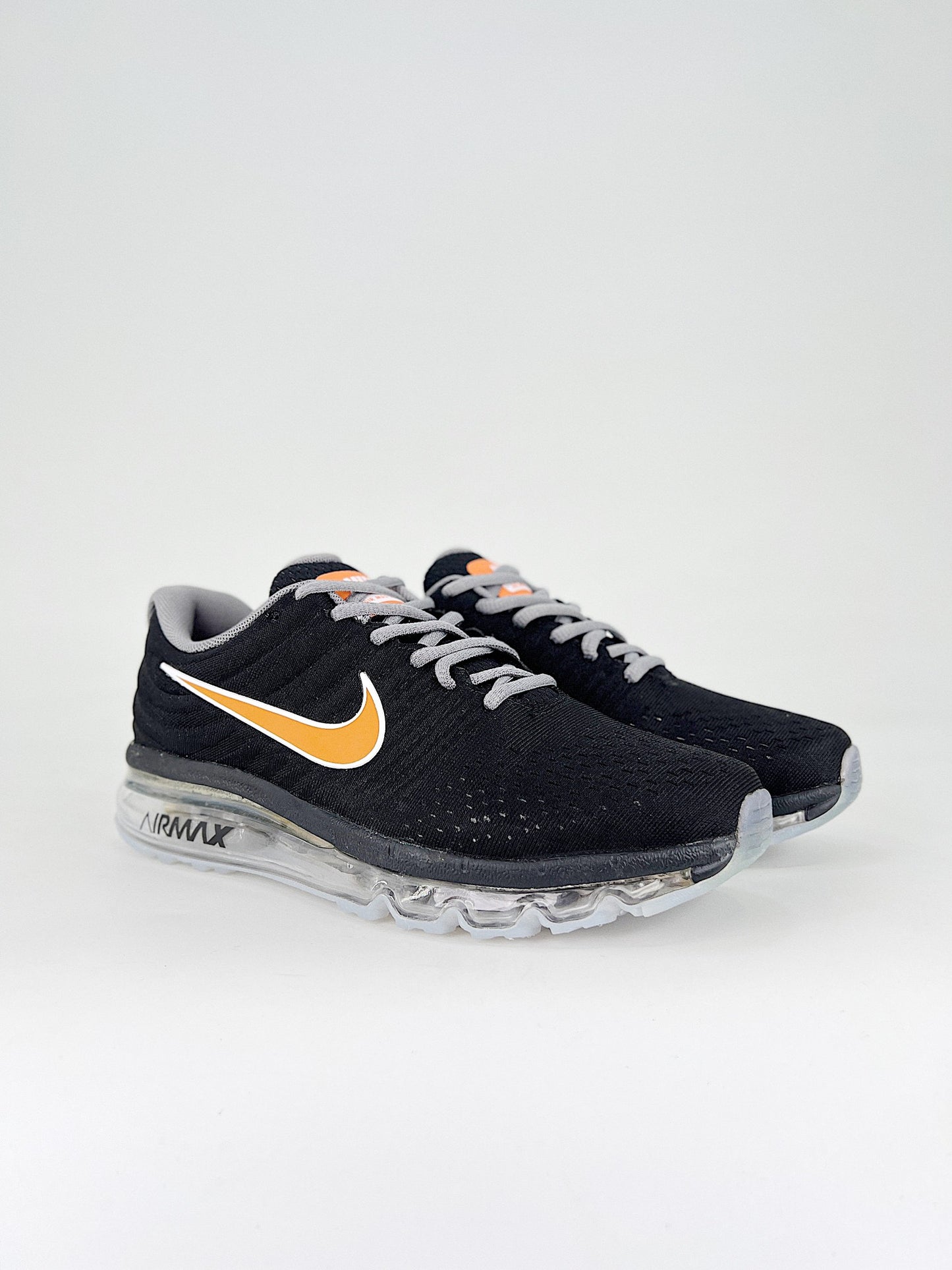 NIKE AIR MAX 2017