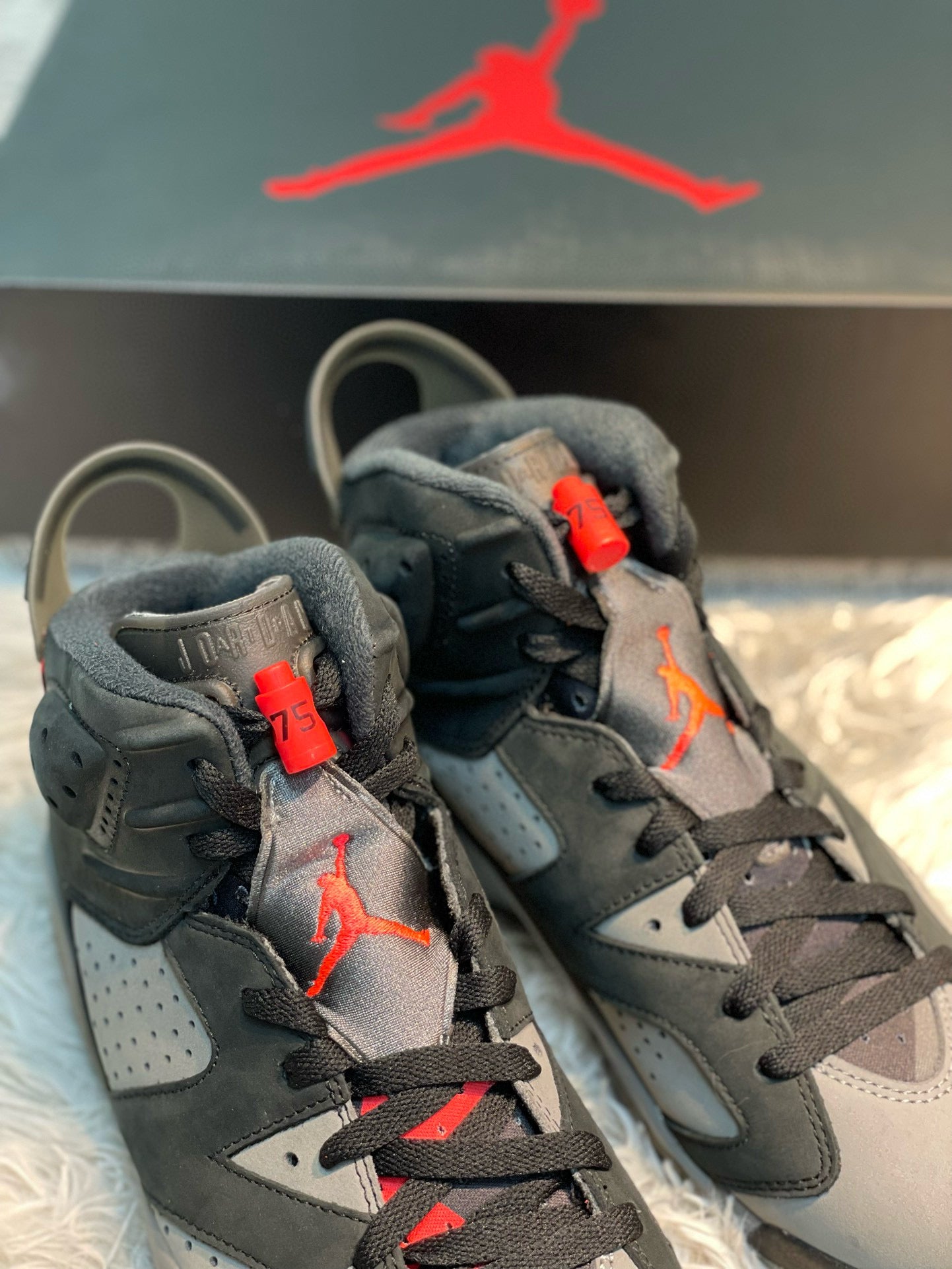 Jordan 6 Retro