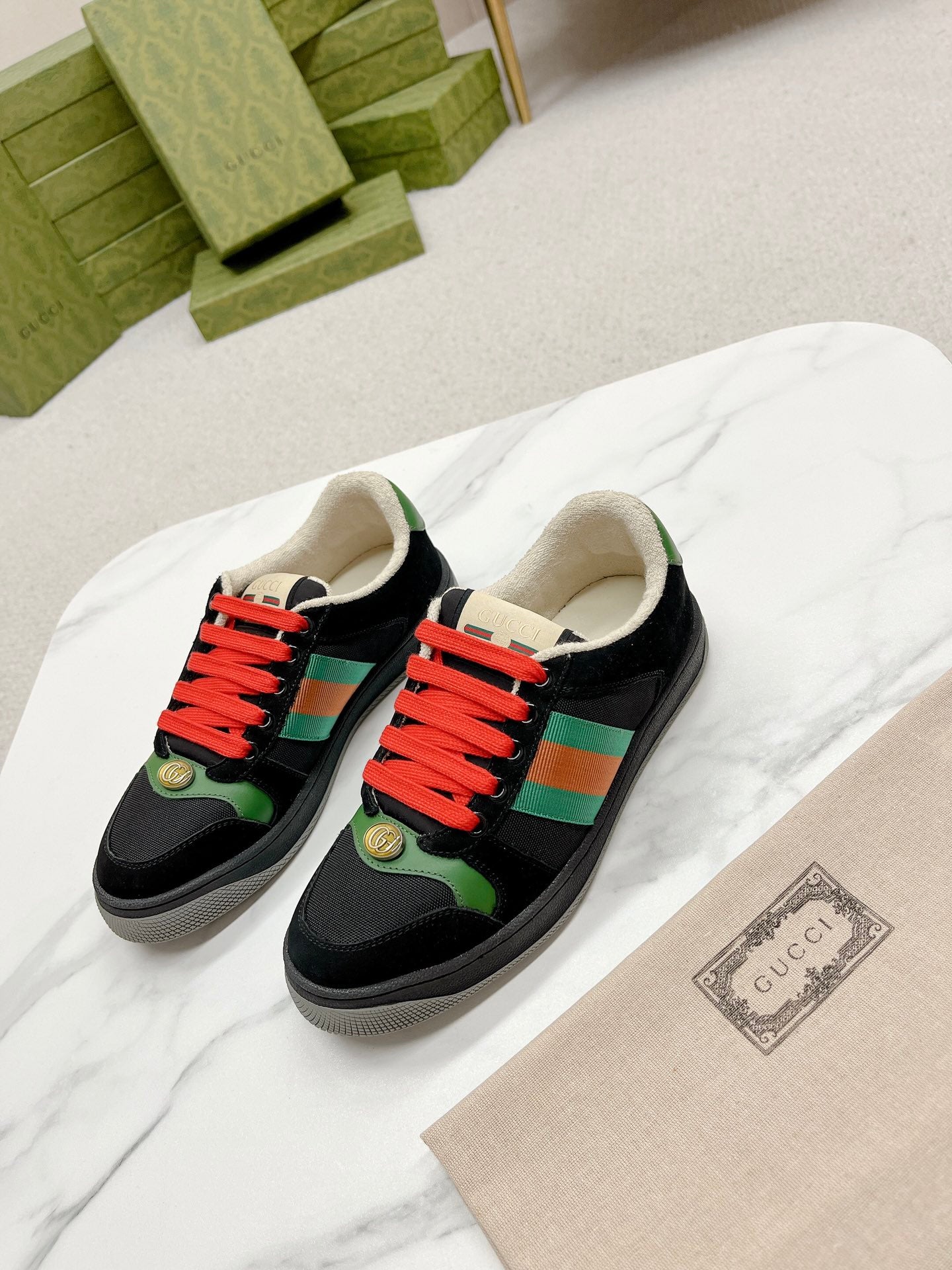 Gucci