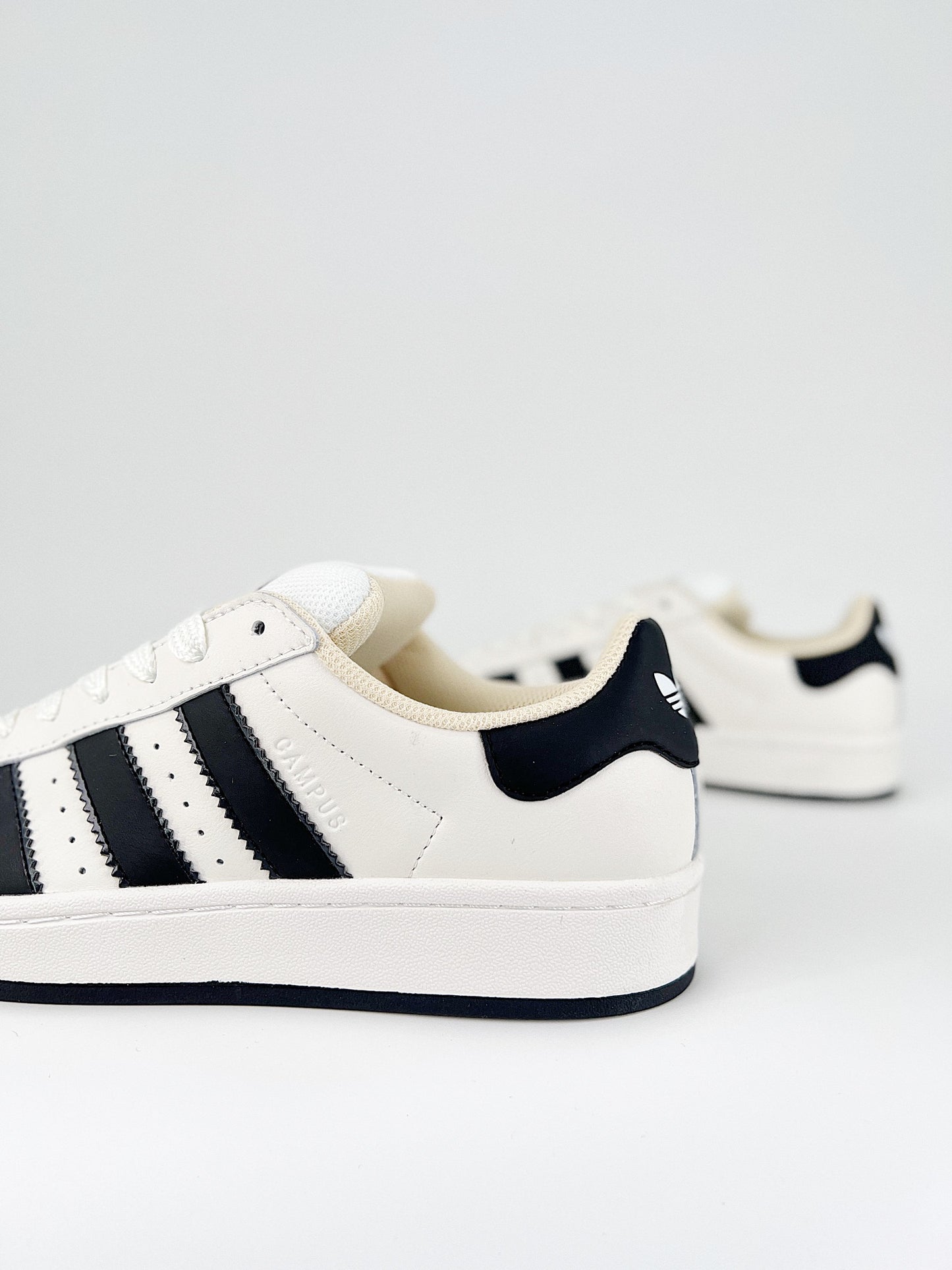 Adidas Campus