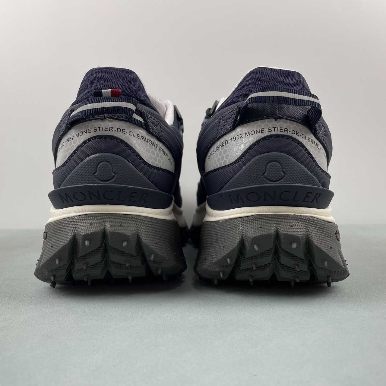 Tênis Moncler x Hoka Mafate Speed 2