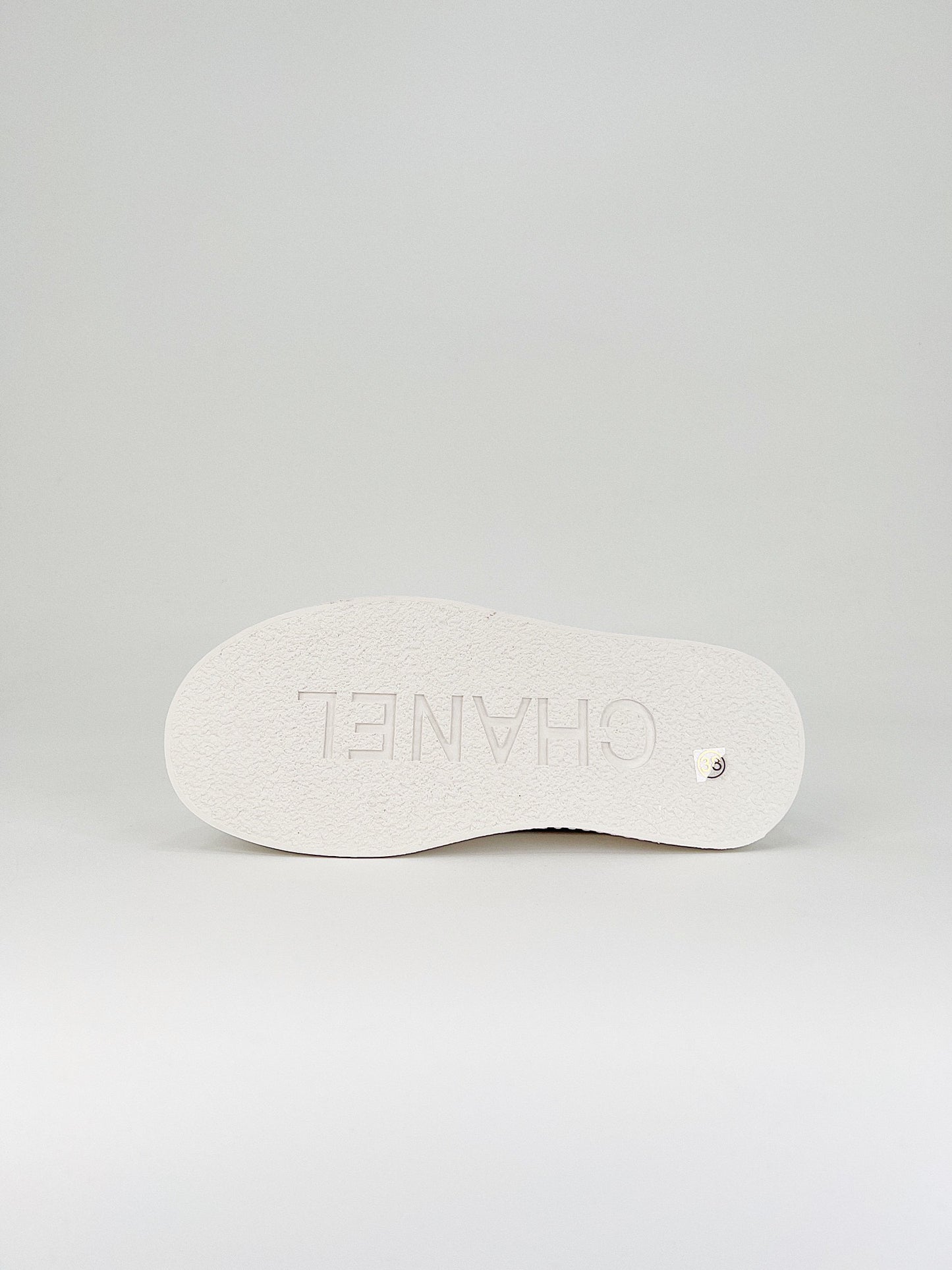 Tênis Chanel