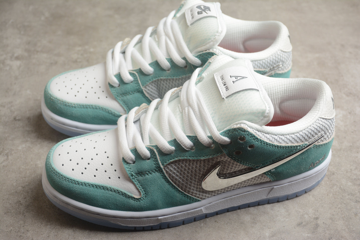 April Skateboards x NK SB Dunk Low Mint Green