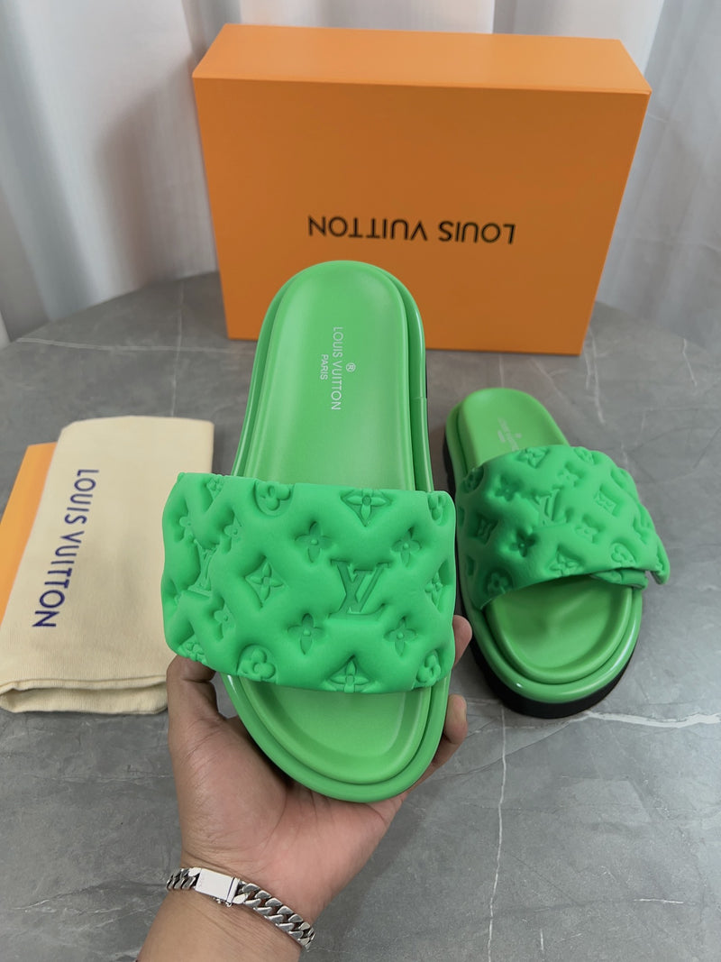 Chinelo Louis Vuitton