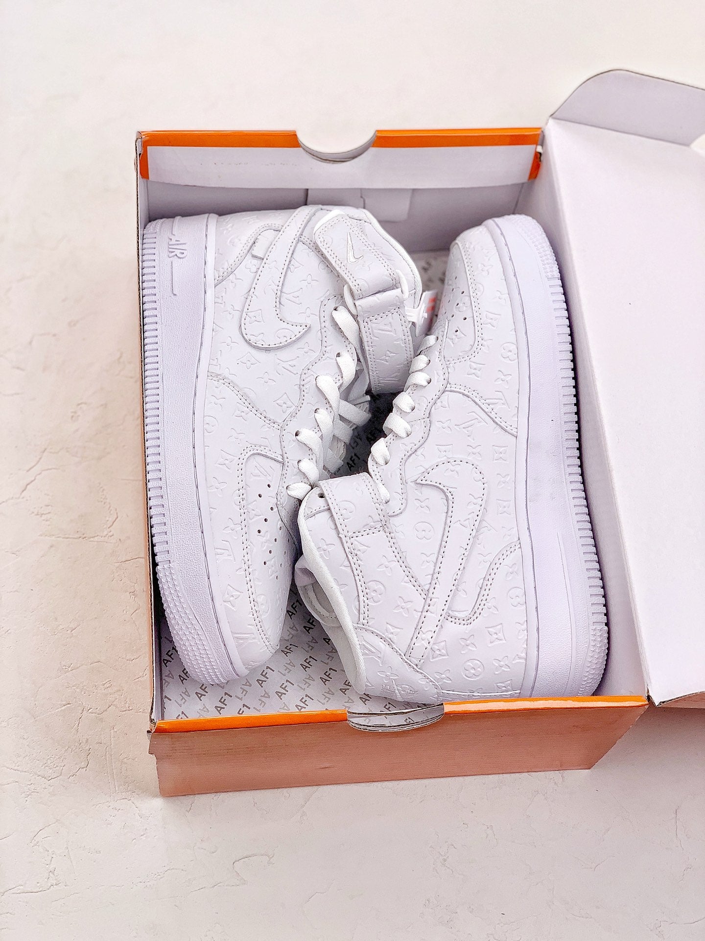 Louis Vuitton x Nike Air Force
