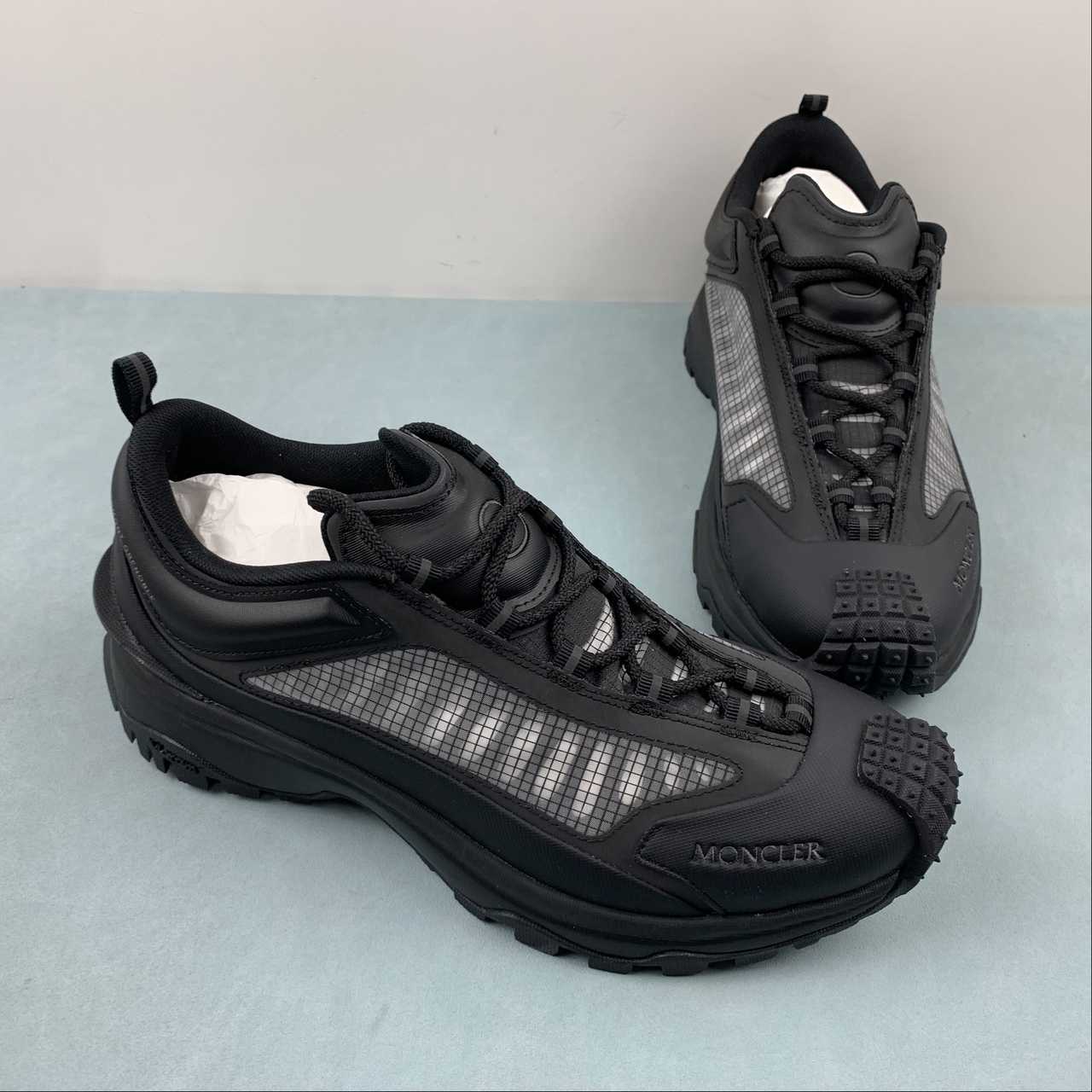 Tênis Moncler x Hoka Mafate Speed 2