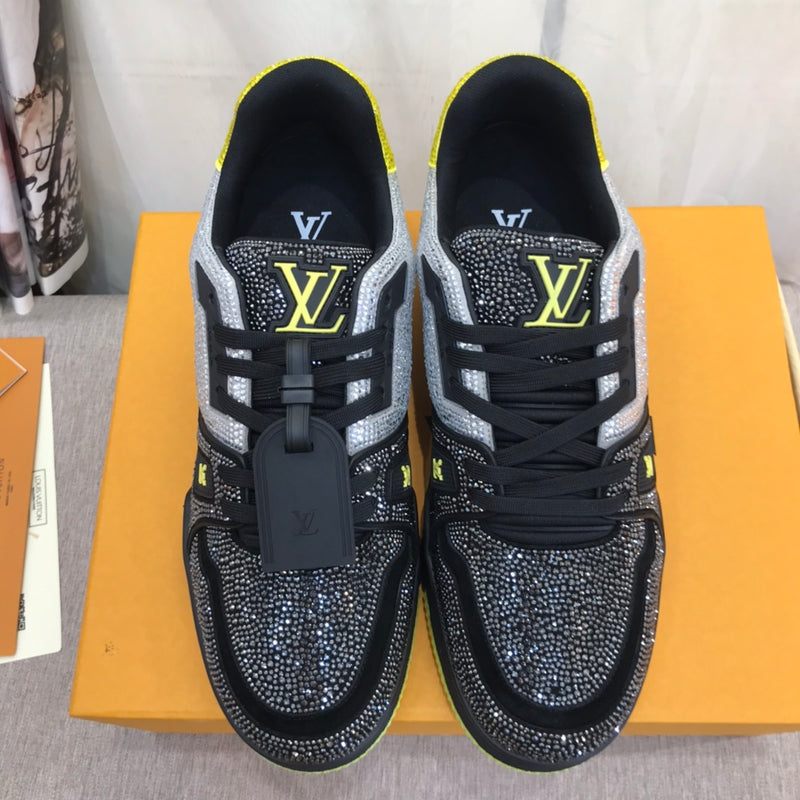 Louis Vuitton LV