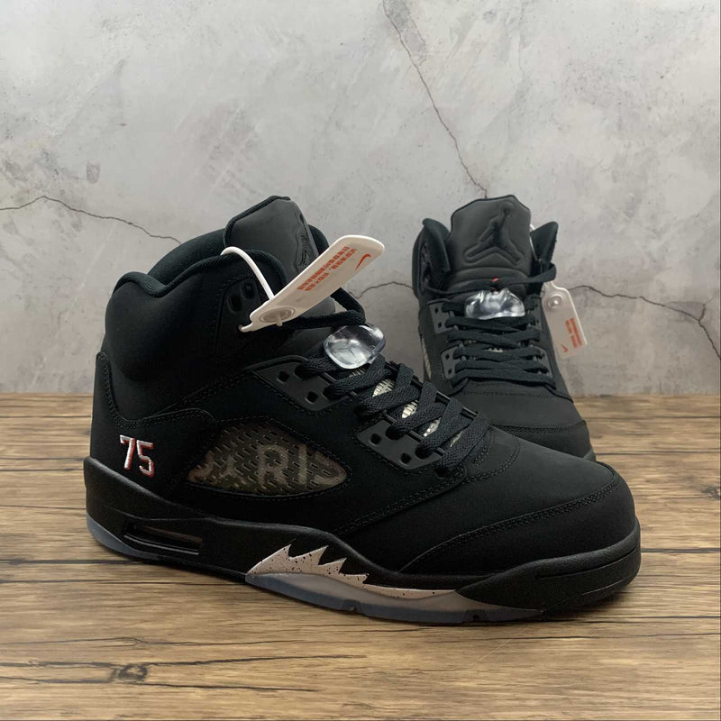 Air Jordan 5 Retro Preto