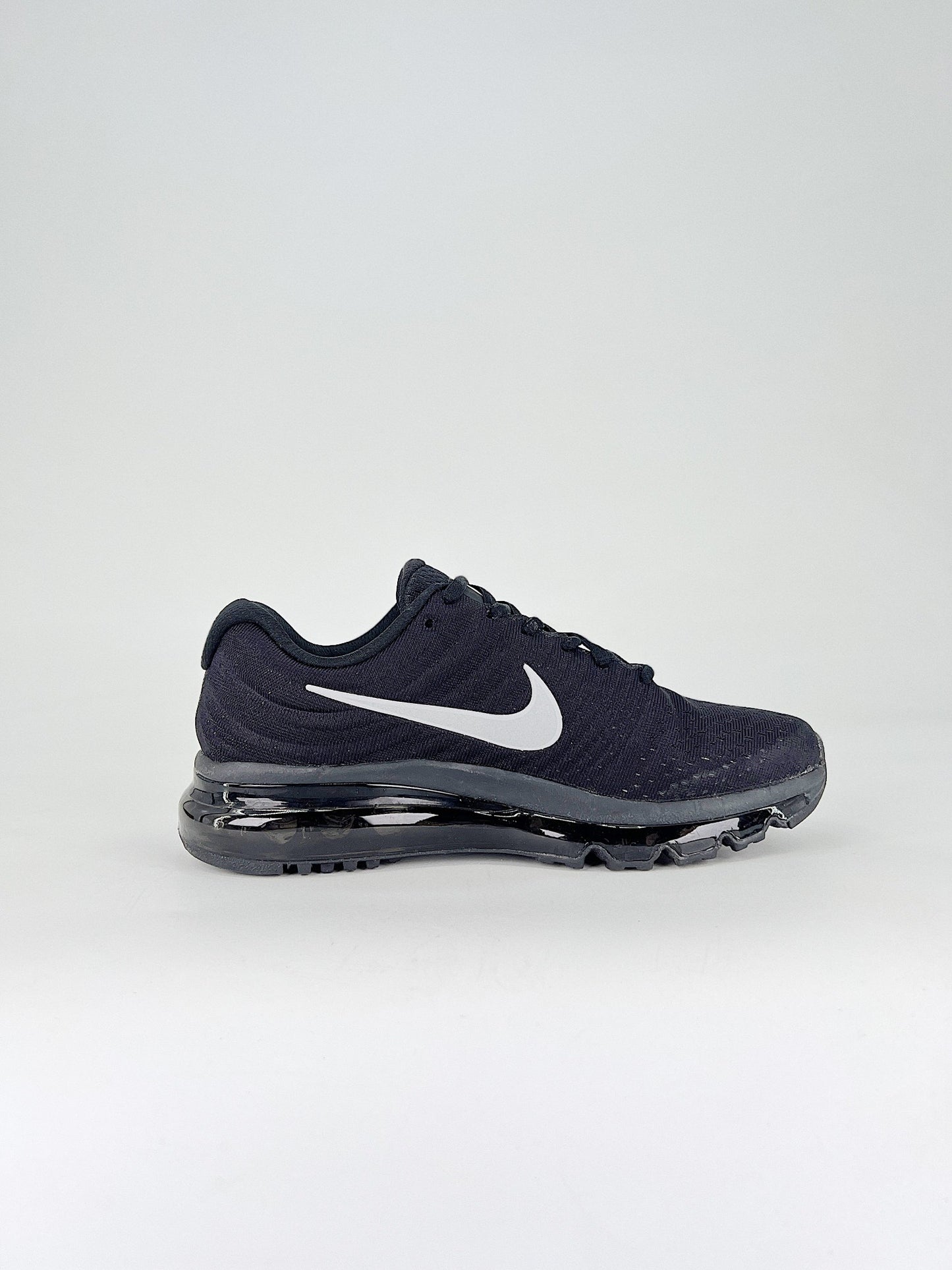 NIKE AIR MAX 2017
