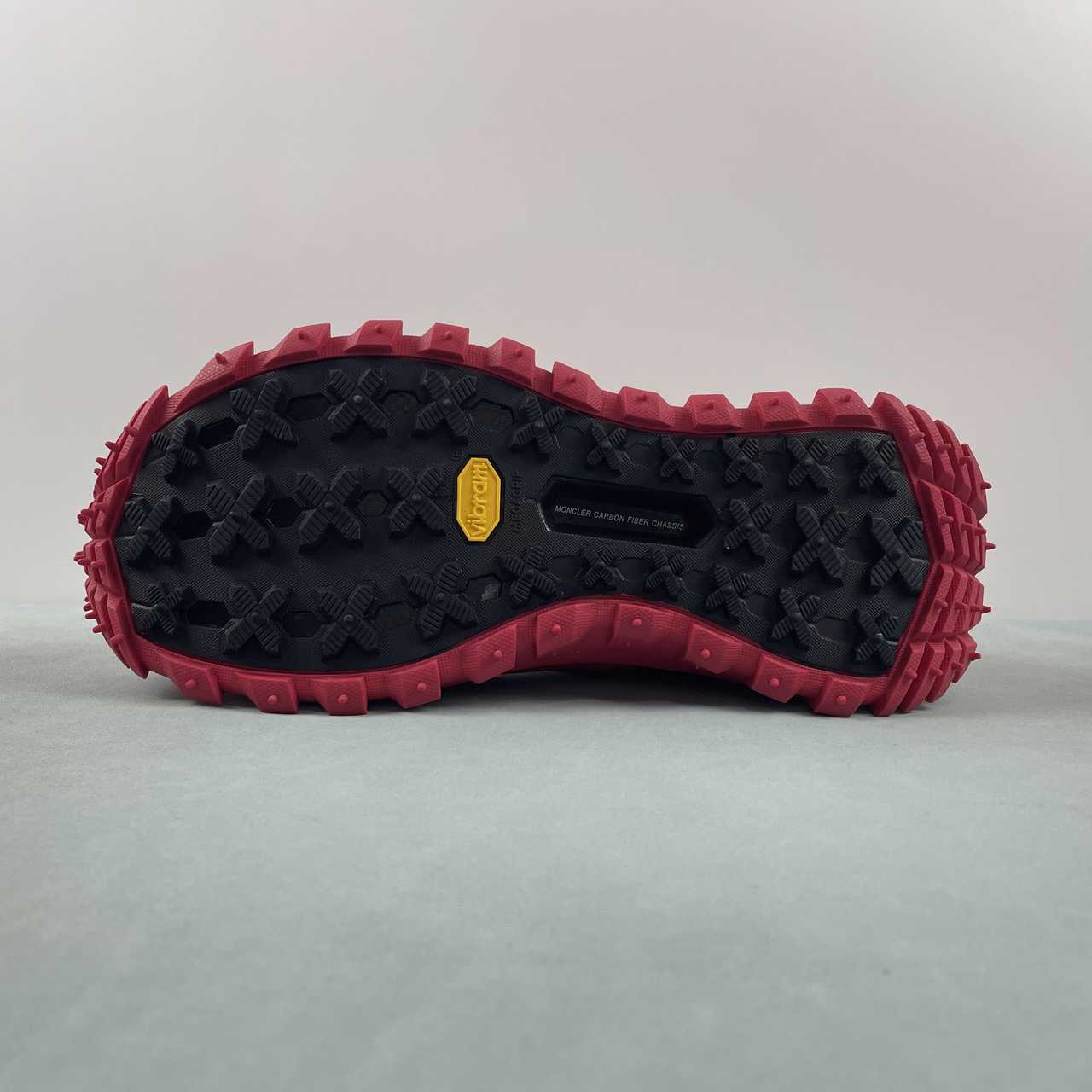 Tênis Moncler x Hoka Mafate Speed 2