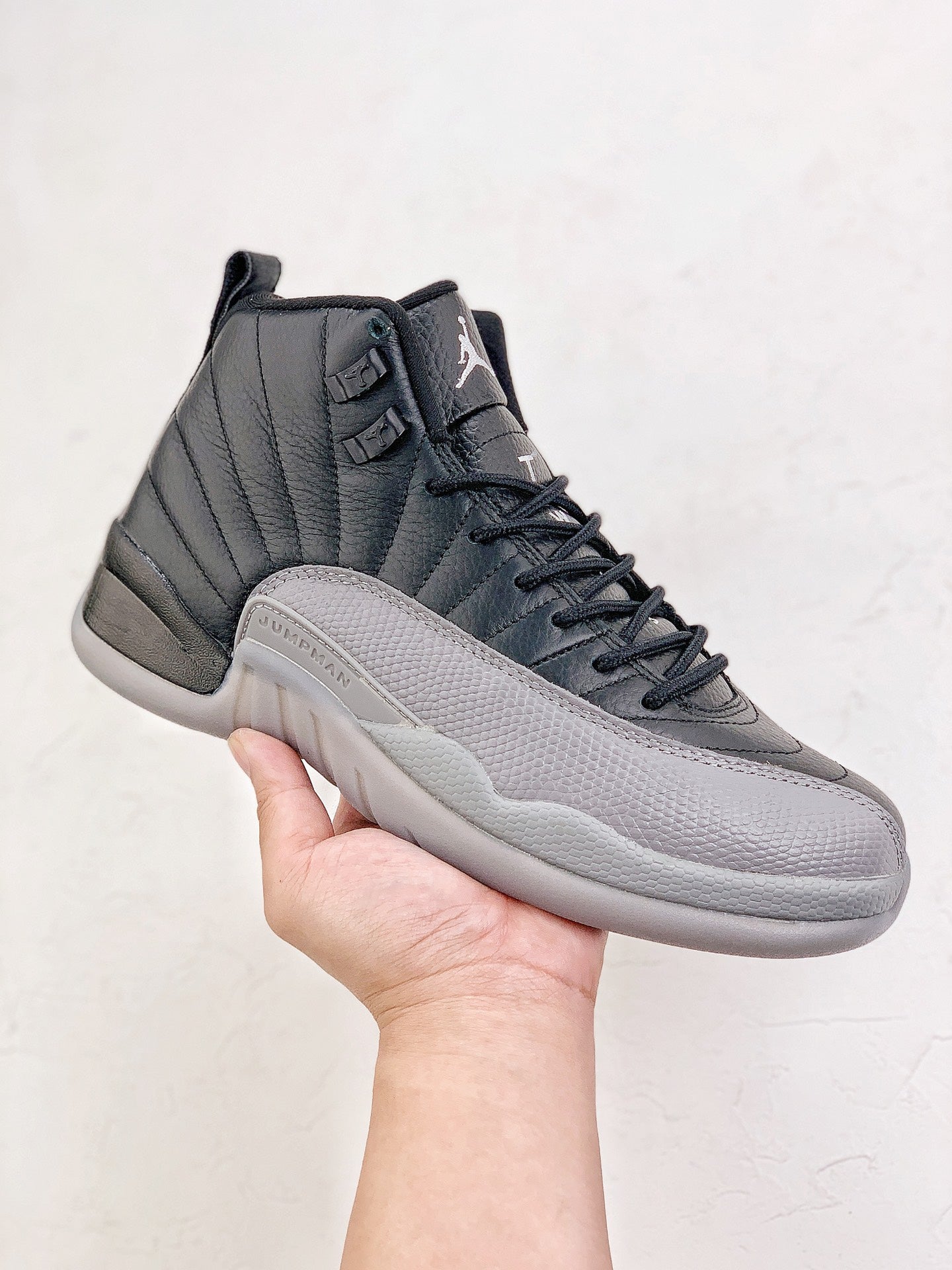 Air Jordan 12 Retro