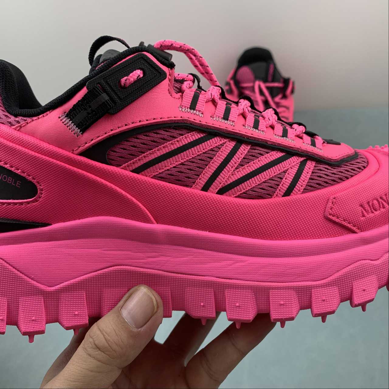 Tênis Moncler x Hoka Mafate Speed 2