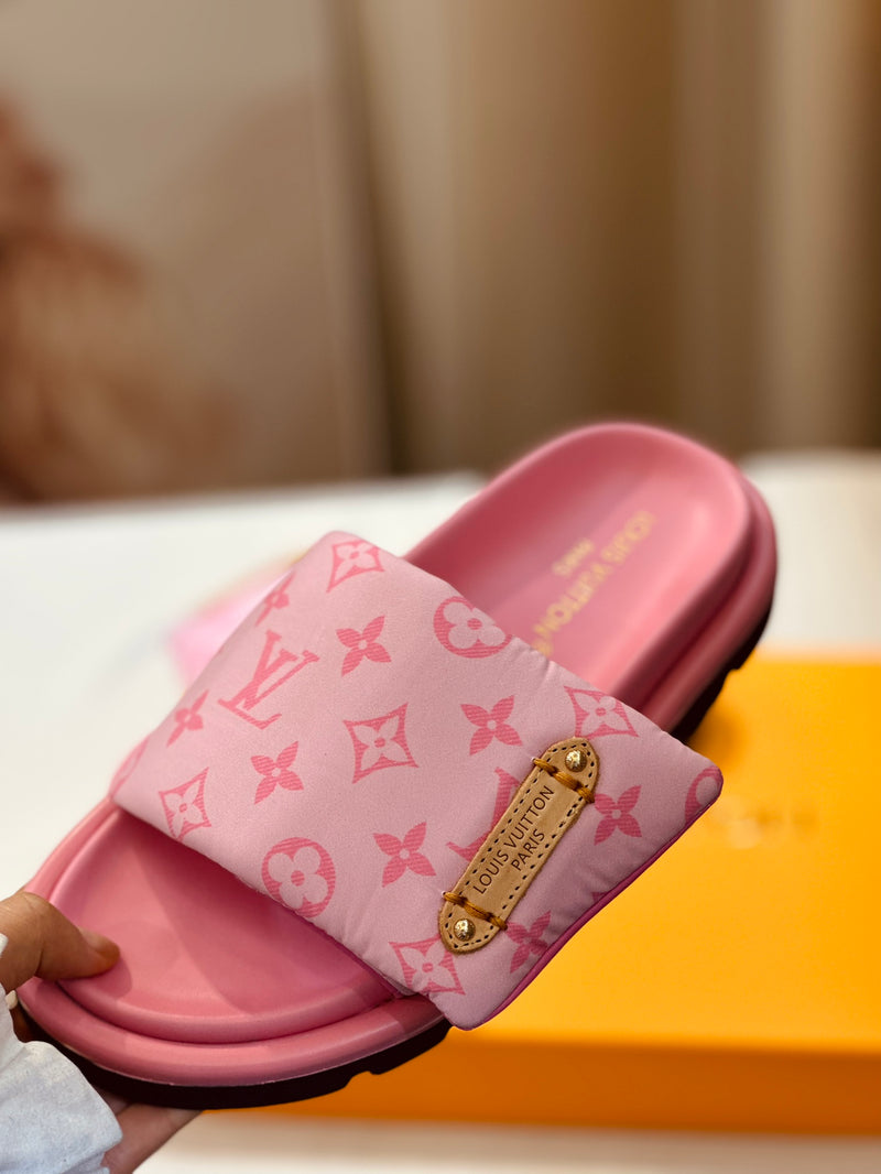 CHINELO Louis Vuitton