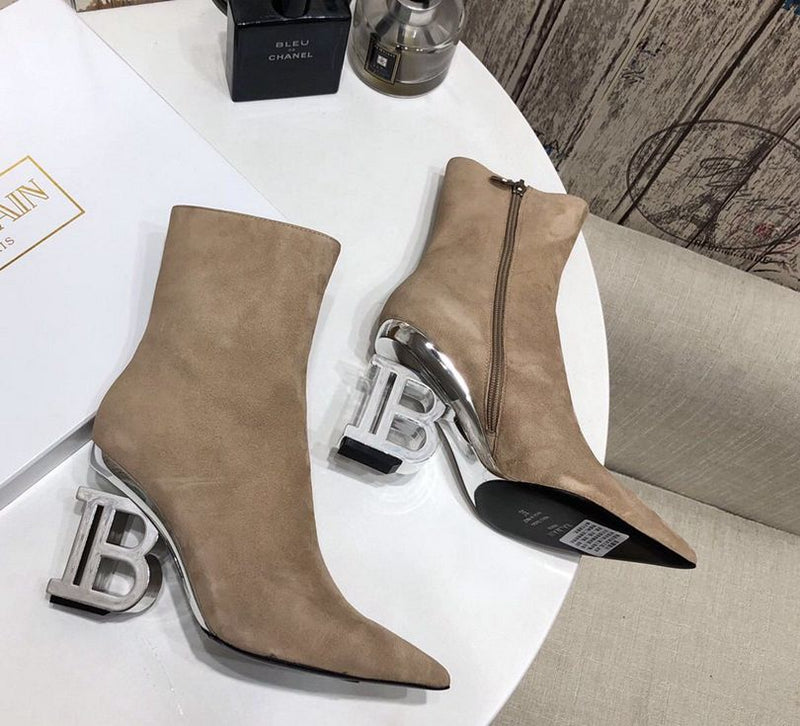 Bota Balmain Feminina Couro Cano Medio Cinza