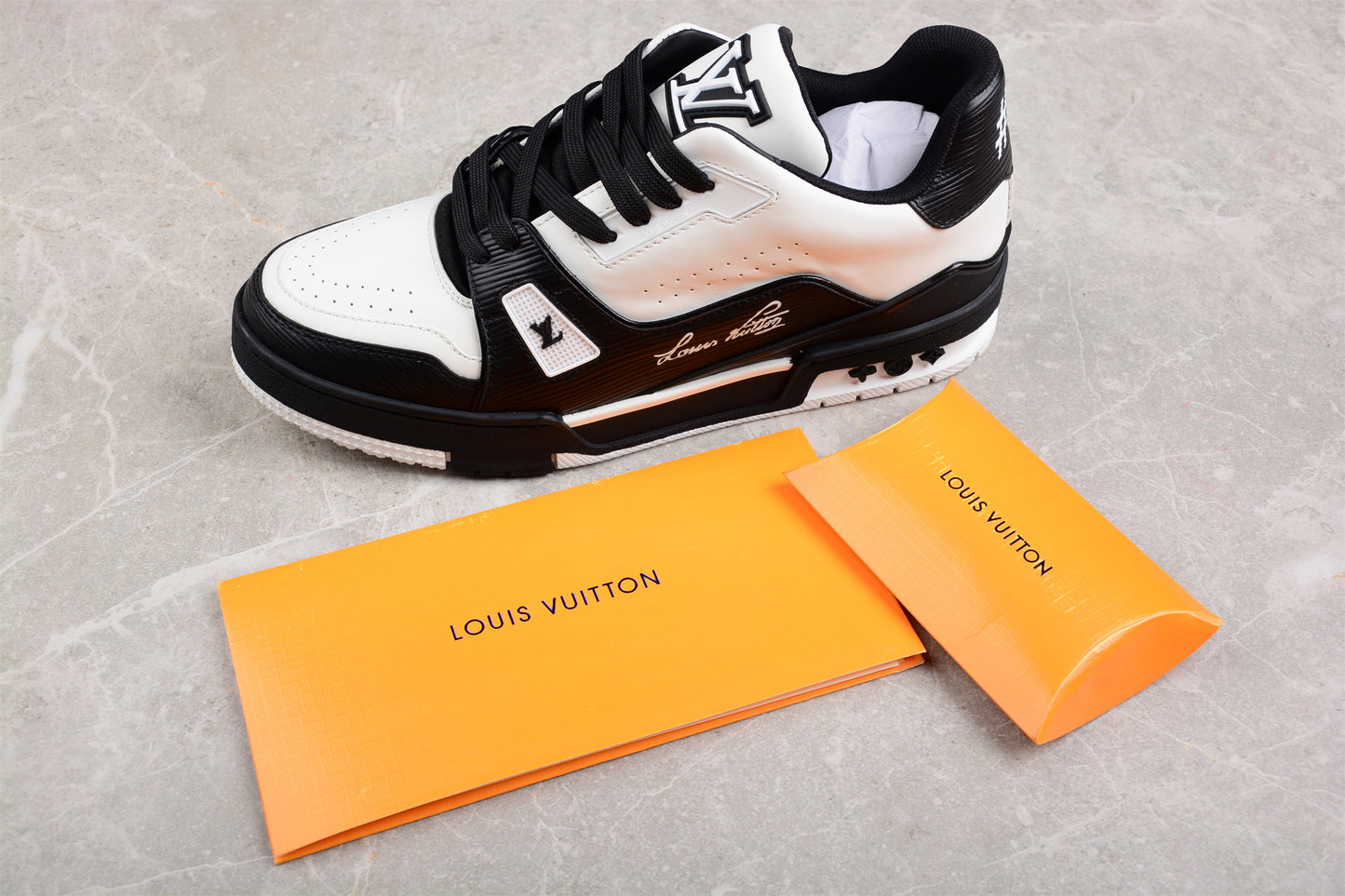 Tênis LV Trainer