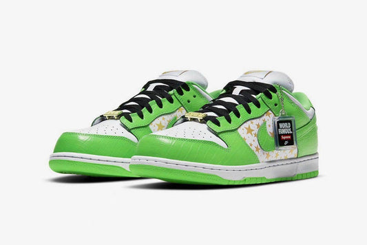 SUPREME X NIKE SB DUNK LOW