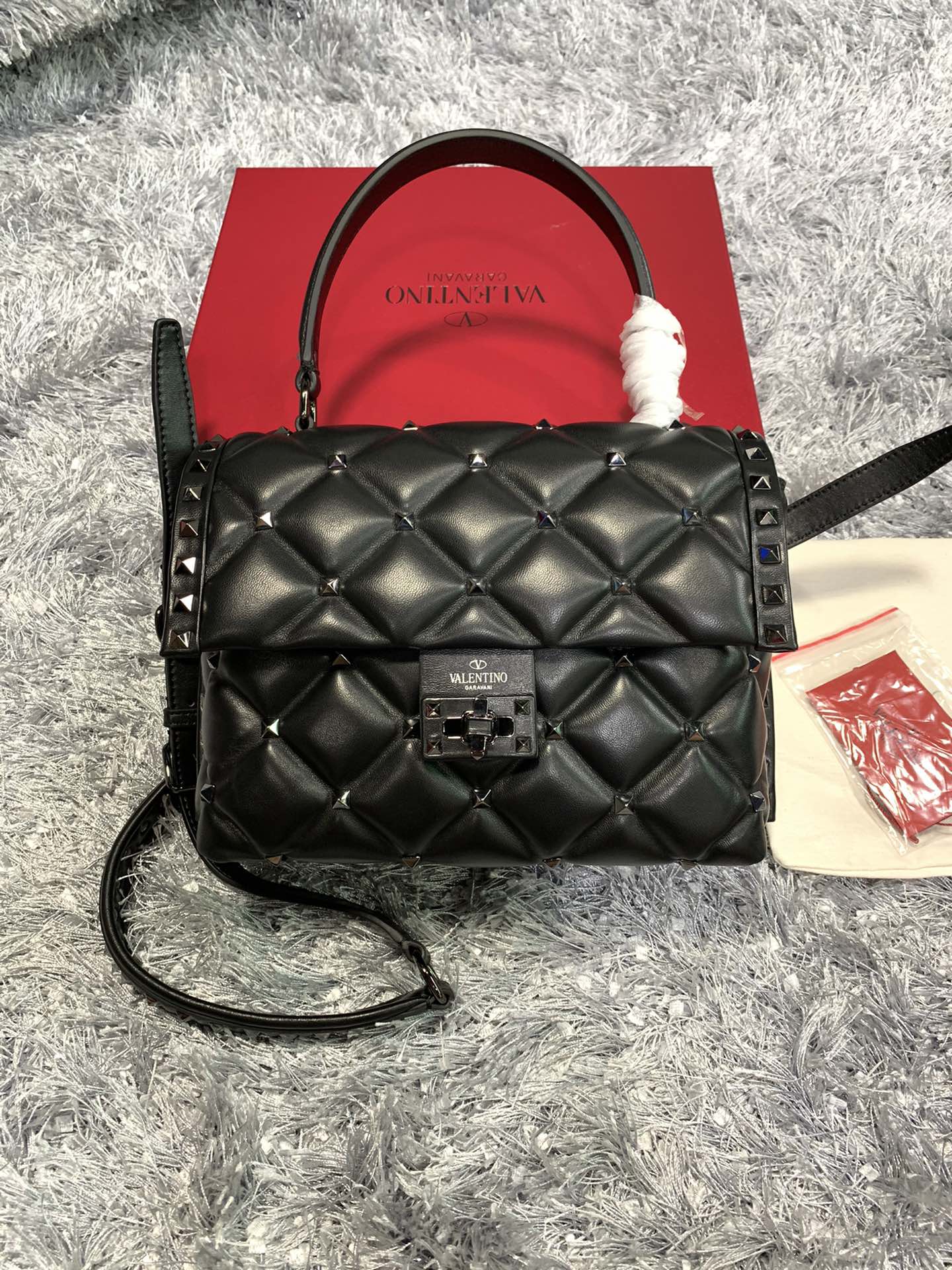 Bolsa Valentino Rockstud Spike Lambskin Off-White