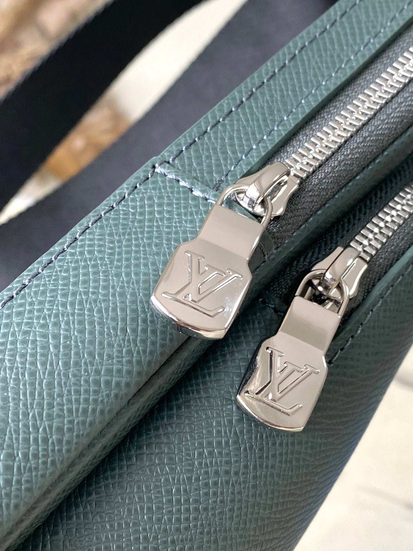 Bolsa Louis Vuitton