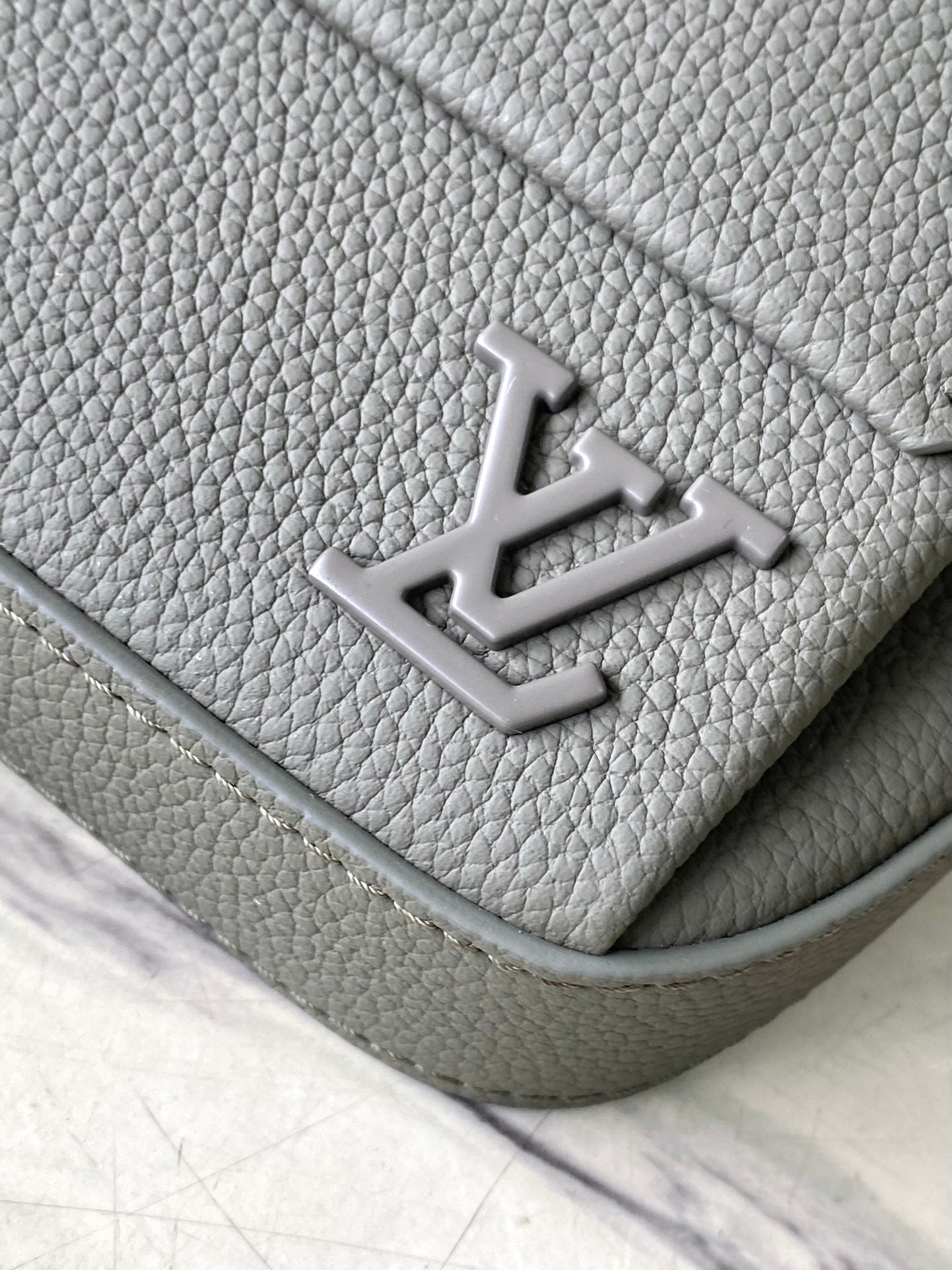 Bolsa Louis Vuitton