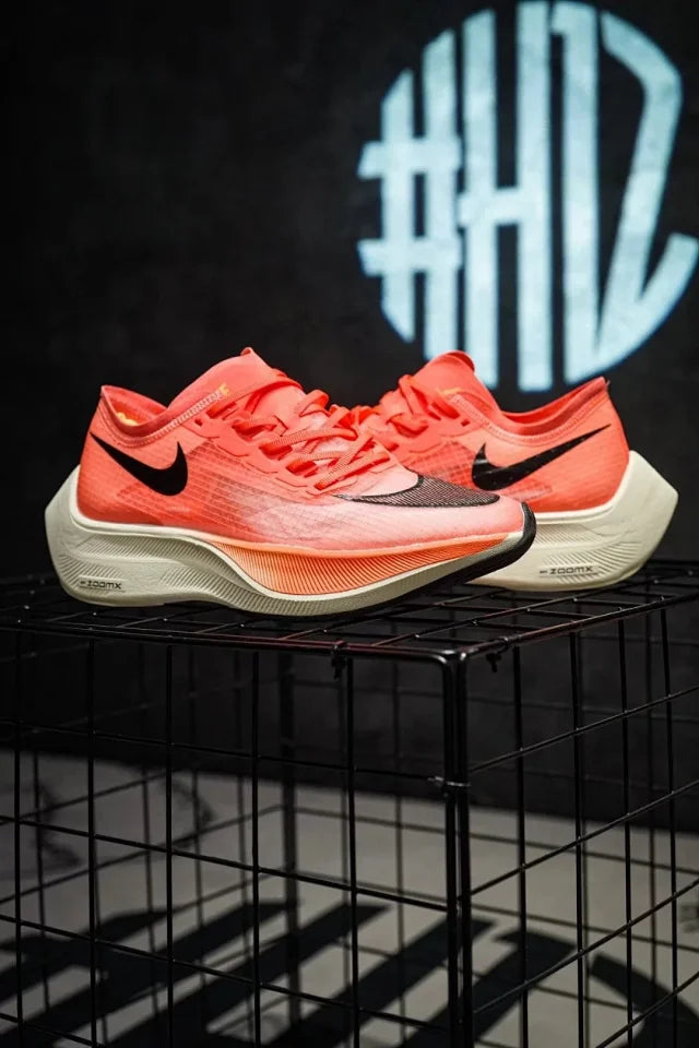 Nike ZoomX Vaporfly Next% 2