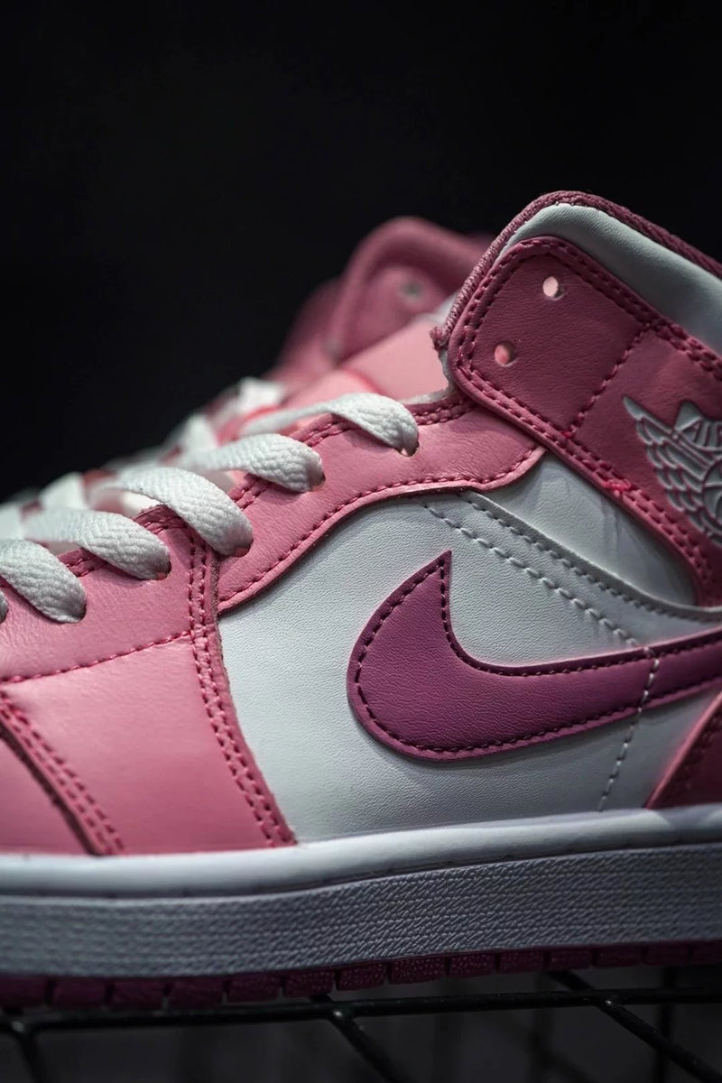 Jordan 1 Mid Pink & Branco