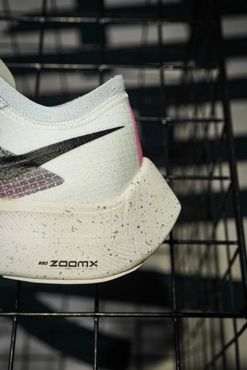 Nike ZoomX Vaporfly Next% 2