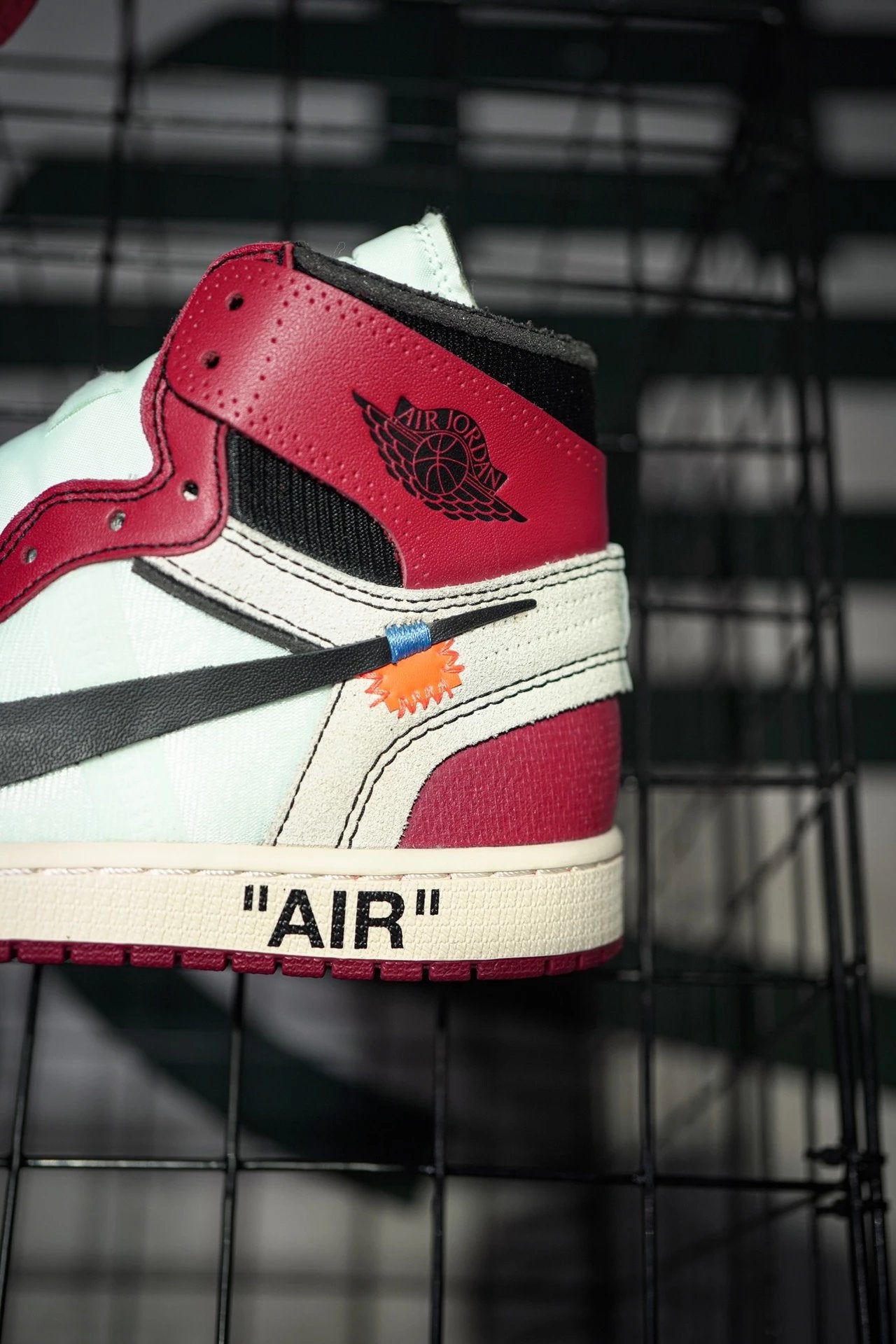 OFF-White x Air Jordan 1 High The Ten Chicago