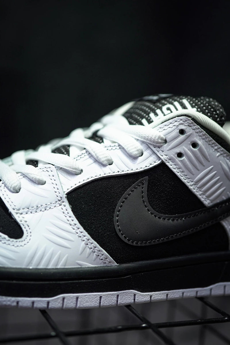 TIGHTBOOTH x Nike SB Dunk Low Black & White