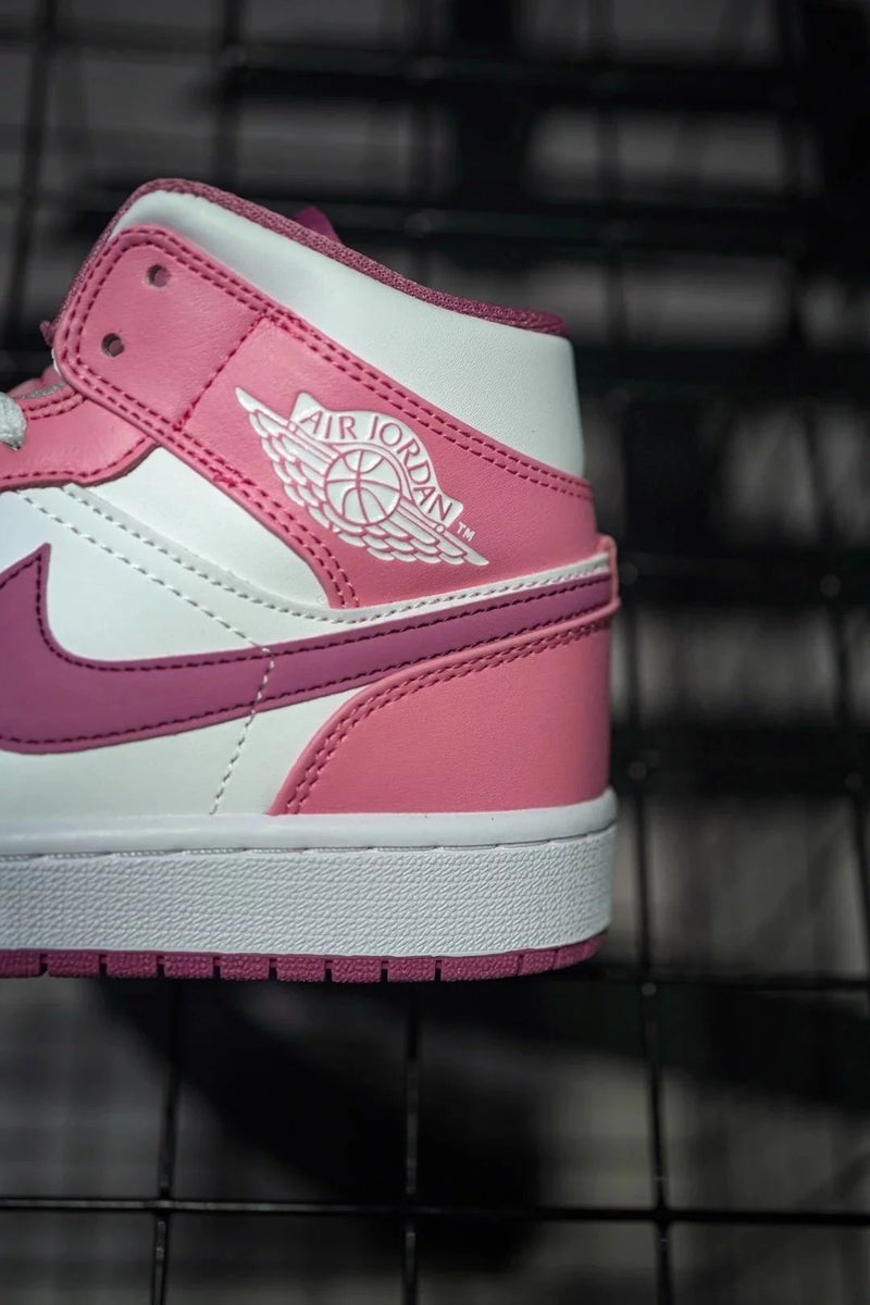 Jordan 1 Mid Pink & Branco