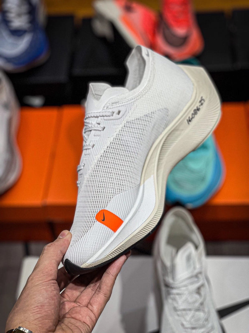 Nike ZoomX Vaporfly Next% 2