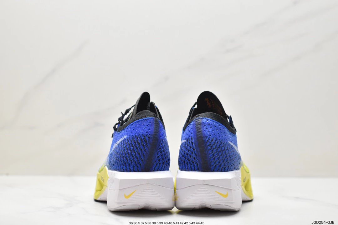 Nike ZoomX Vaporfly Next% 3