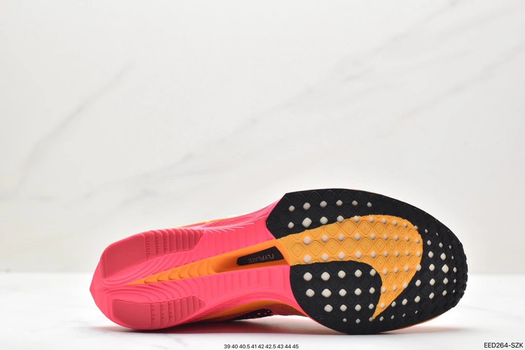 Nike ZoomX Vaporfly Next% 3