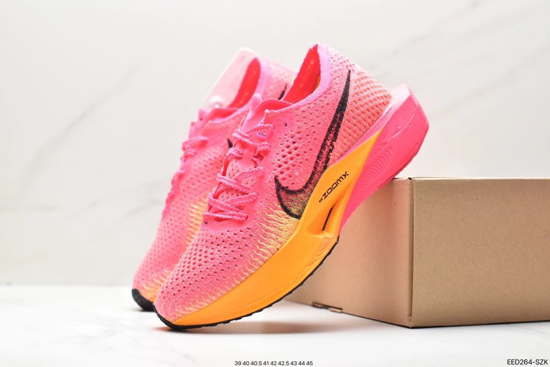 Nike ZoomX Vaporfly Next% 3