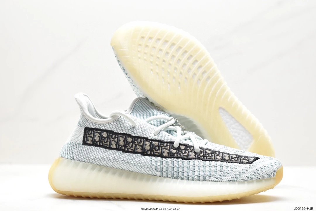 Adidas Yeezy Boost DIO 350 V2 Edition Versátil