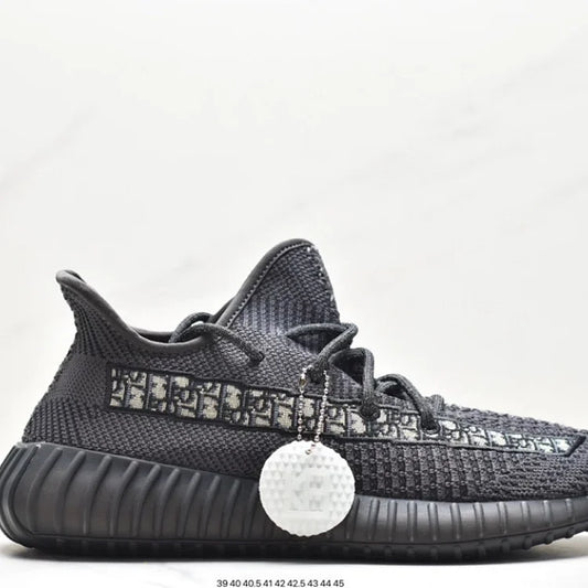 Adidas Yeezy Boost DIO 350 V2 Edition Versátil