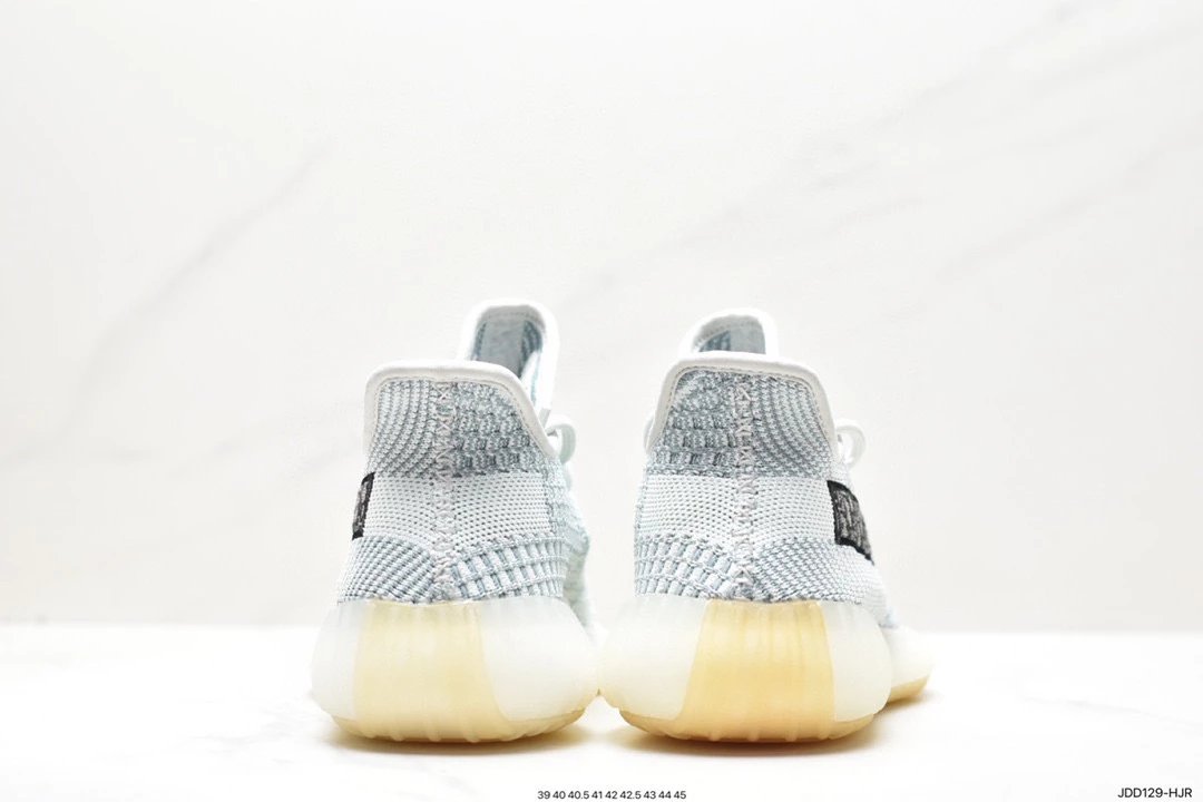 Adidas Yeezy Boost DIO 350 V2 Edition Versátil