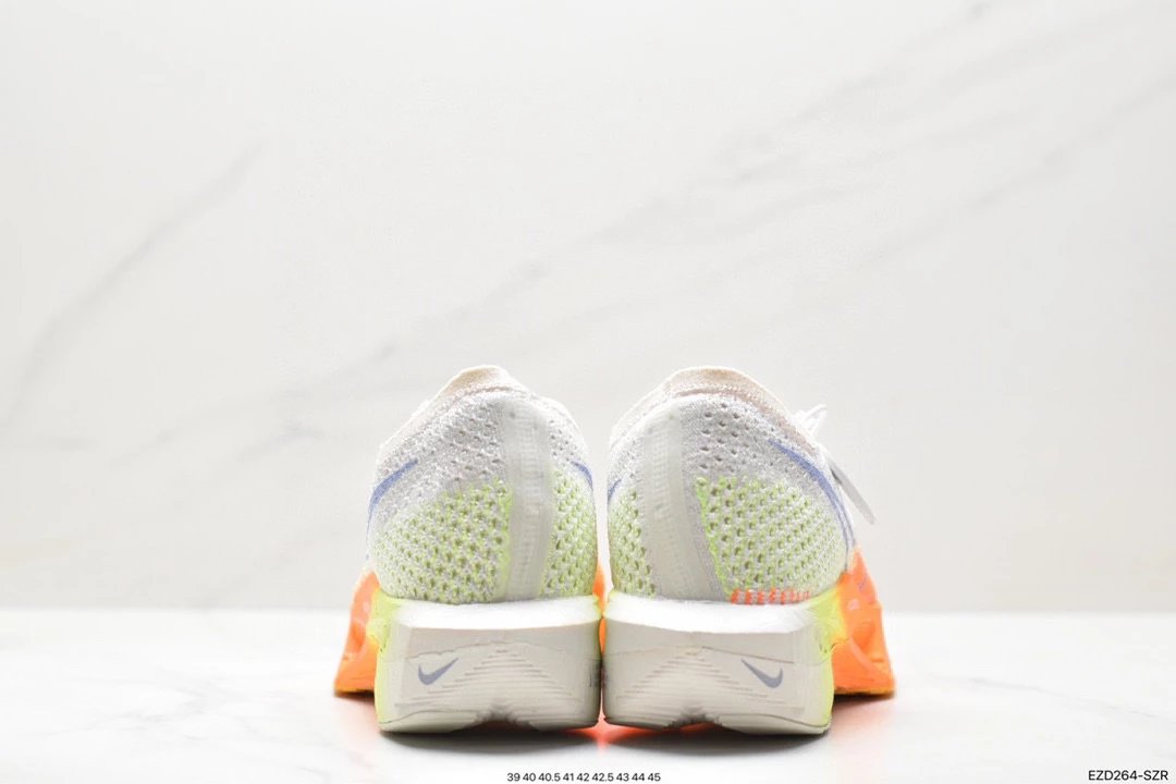 Nike ZoomX Vaporfly Next% 3