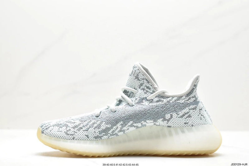 Adidas Yeezy Boost DIO 350 V2 Edition Versátil