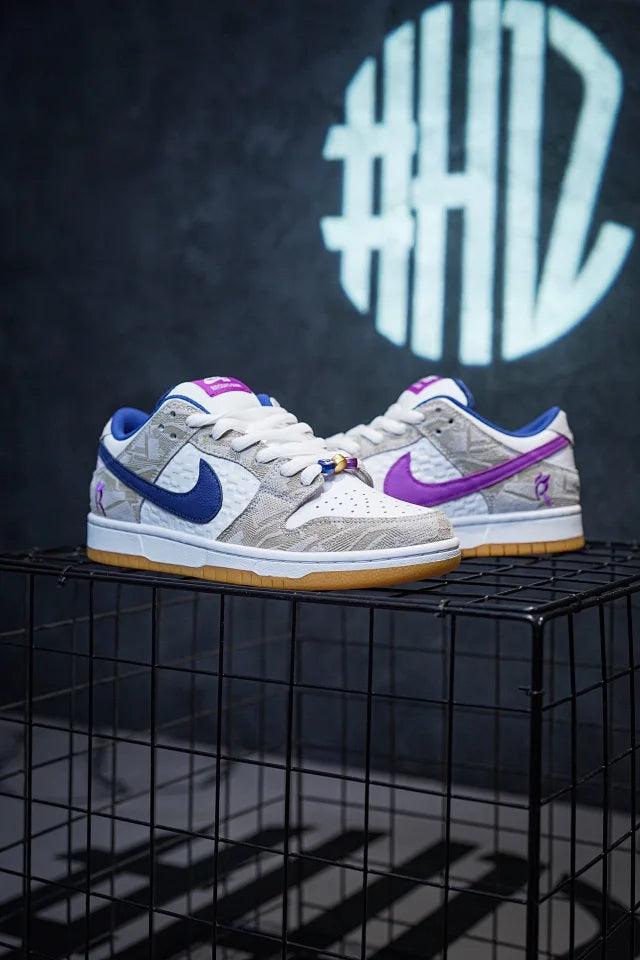 Rayssa Leal x Nike SB Dunk Low Pure Platinum/Deep Royal Blue-Gum For Sale