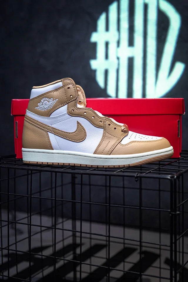 Jordan 1 High OG "Praline" White Brown