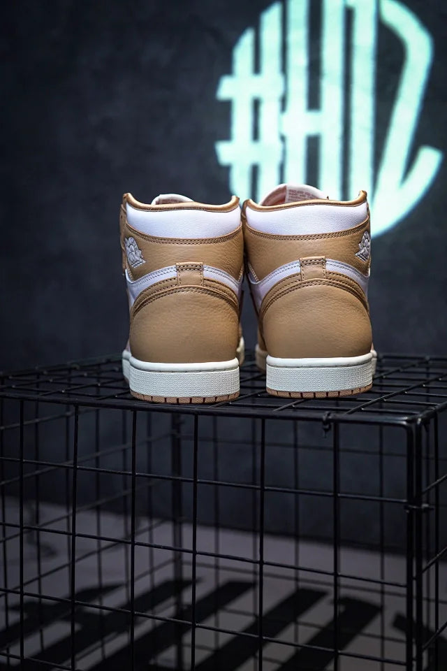 Jordan 1 High OG "Praline" White Brown