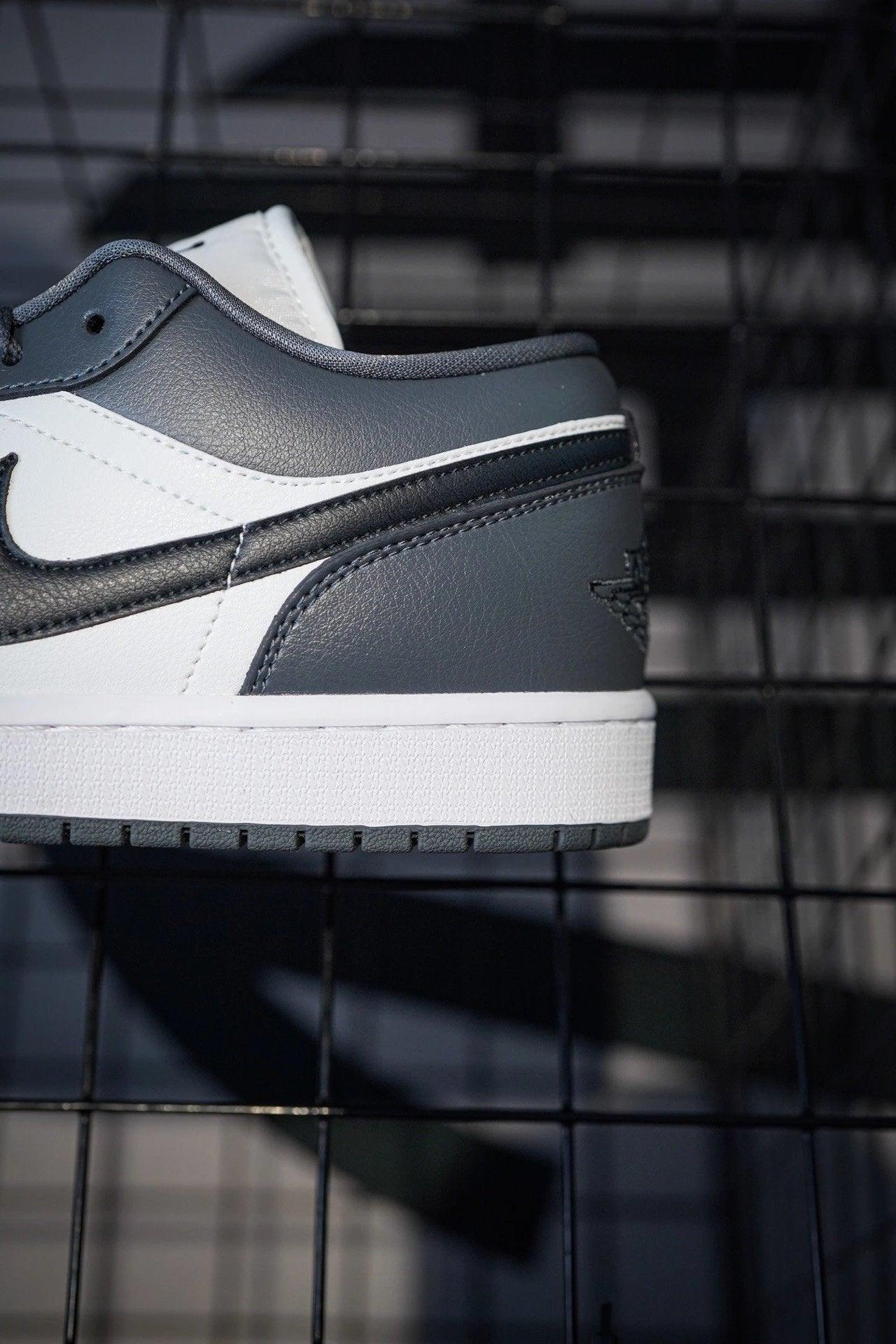 Air Jordan 1 Low Dark Gray