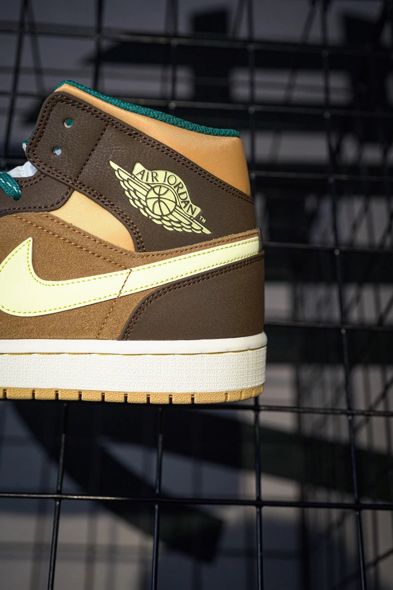 Jordan 1 Mid "Cacao Wow" Brown & Green